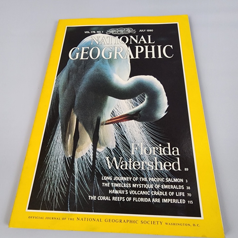 National Geographic Magazine July 1990 No Insert